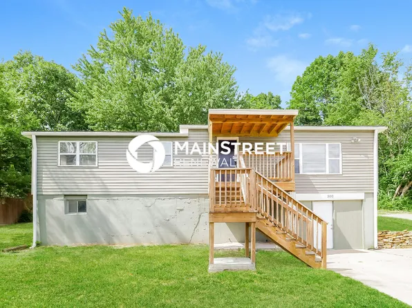 300 E 164th Ter, Belton, MO 64012