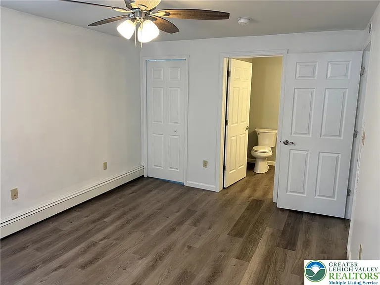 4414 Main St — Photo 34