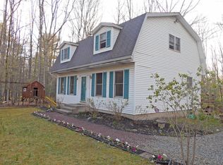 135 Timber Ln, Saylorsburg, PA 18353