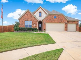 4713 Labrador Ct, Roanoke, TX 76262
