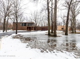 1627 Clendenin Ln, Riverwoods, IL 60015