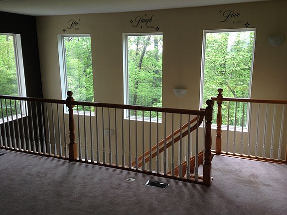 4th image of 5934 Plantation Dr