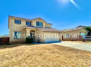 14551 Apache Dr, Victorville, CA 92394