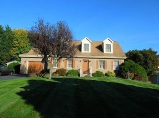 4 Paradise Ct, Abbottstown, PA 17331