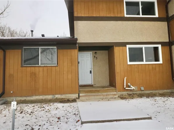 35 Mackenzie WAY, Regina, SK S4N 5M5