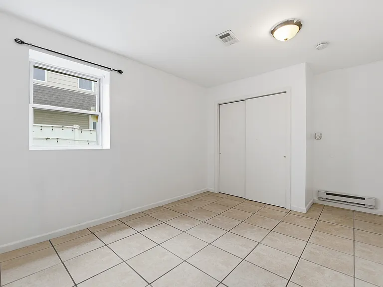 126-128 N 9th St #1 — Photo 13