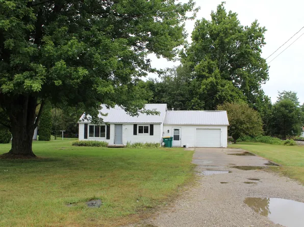 2451 E Burt Rd, Burt, MI 48417
