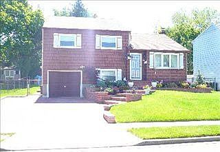 1st image of 56 Briarwood Ln