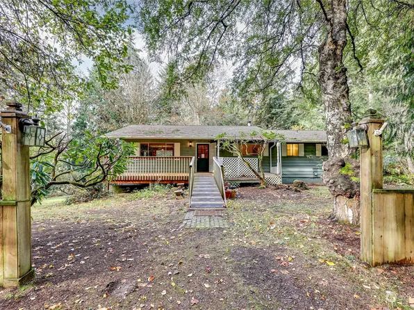 2058 NE Valley Street, Poulsbo, WA 98370