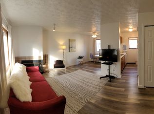 9541 Morningside Loop #2, Anchorage, AK 99515