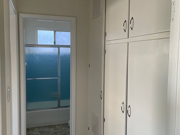 4th image of 540 N 6th St #L
