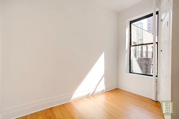 Rented by Halstead Real Estate | media 9