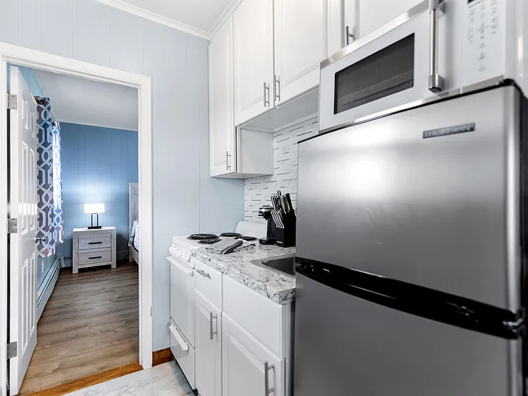 44 E Grand Ave #462 — Photo 7