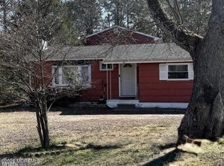 87 E Park Ave, Hammonton, NJ 08037