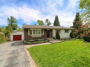 1 Price Dr, Oro Medonte, ON L3V0R3