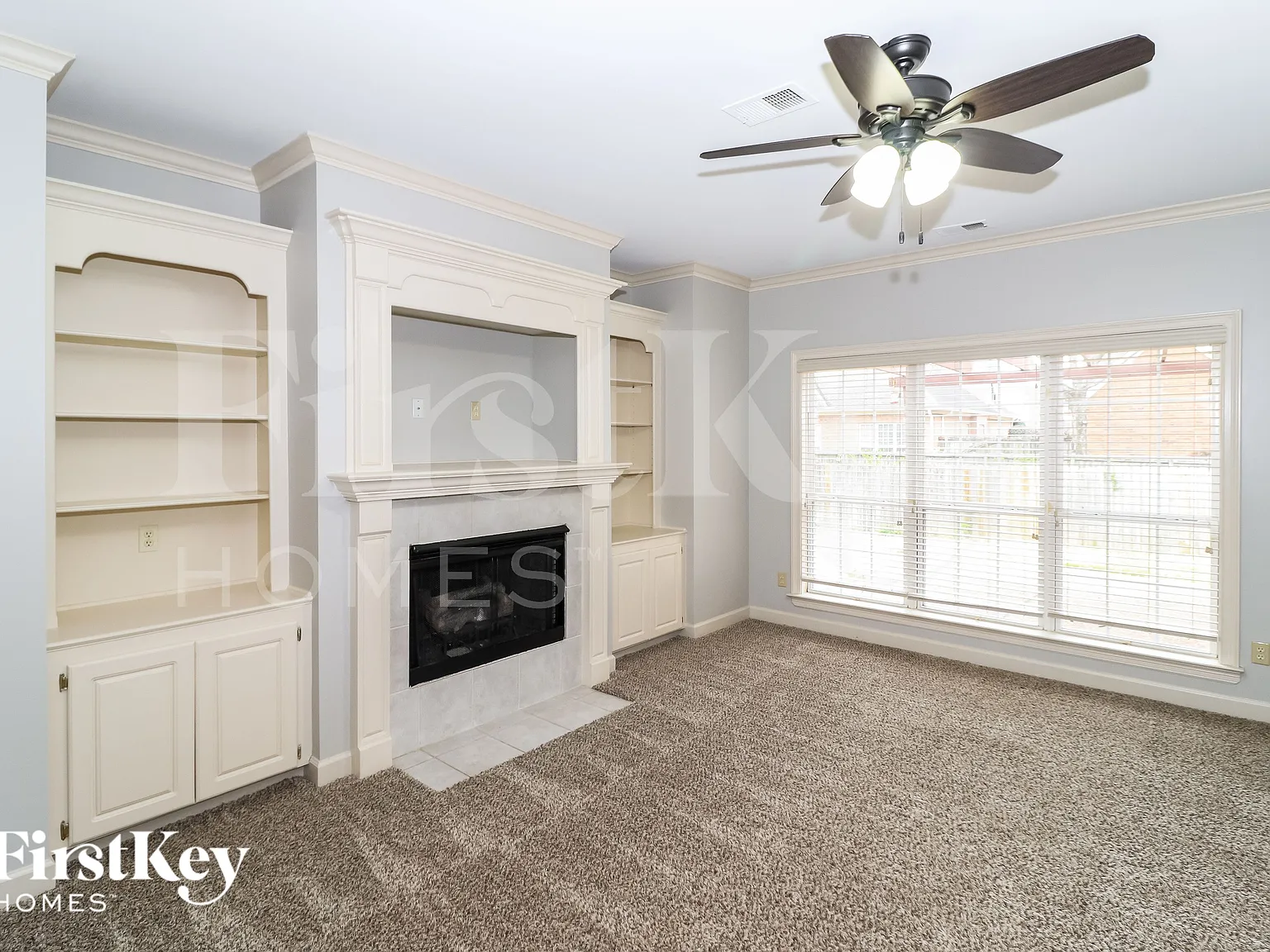 3 bed, 2.5 bath, 2470 sqft, $2,870 — Photo 3