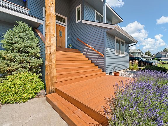 5th image of 20780 Mira Cir