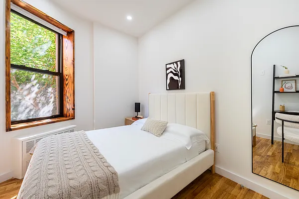 Bedroom, photo 7