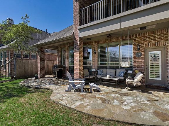 5th image of 3310 Saint Charles Ct