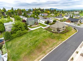 624 Victoria Dr, Moscow, ID 83843