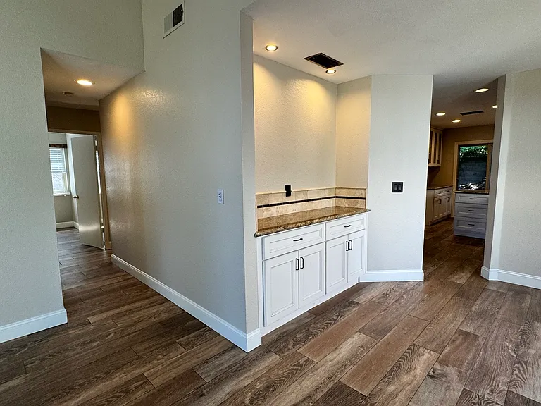 7423 Fireweed Cir — Photo 12