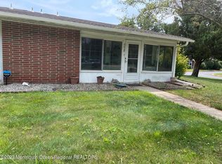 666F Plymouth Dr, Lakewood, NJ