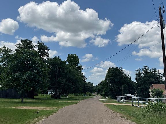 5th image of 310 County Road 4231