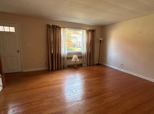 396 Durham Ct, Union, NJ 07083