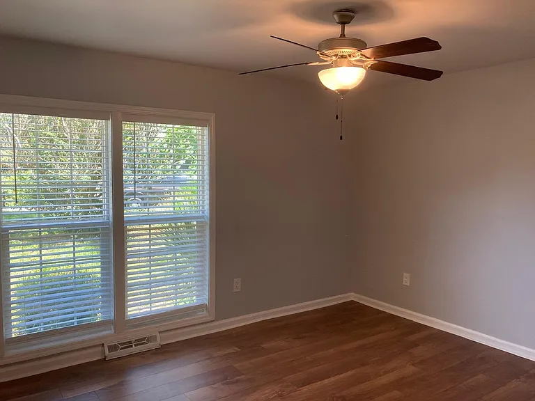 1133 Island View Dr — Photo 34
