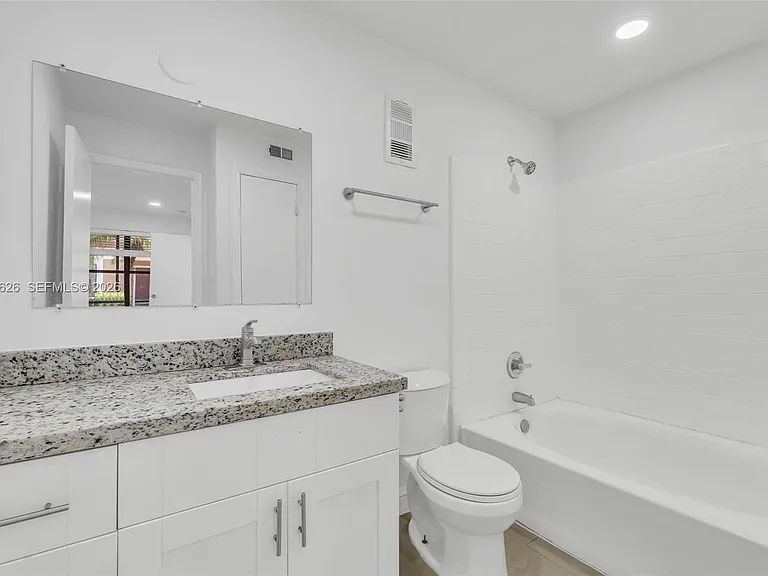 15560 SW 104th Ter #6112 — Photo 20