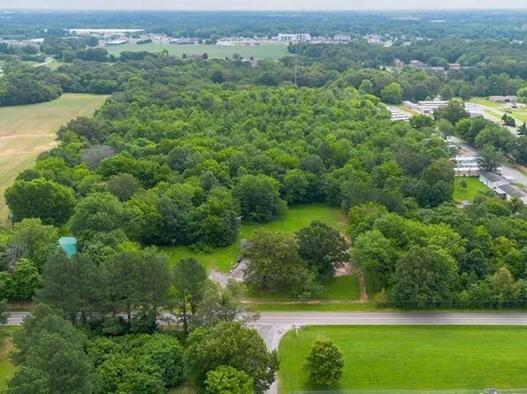 1612 N 16th St, Murray, KY 42071