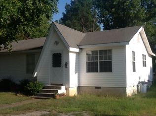 1108 E. Moore St., Searcy, AR 72143