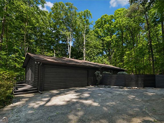 2nd image of 6825 White Mill Rd
