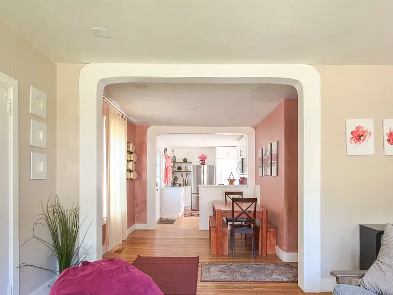 1450 Hawthorne Way — Photo 12