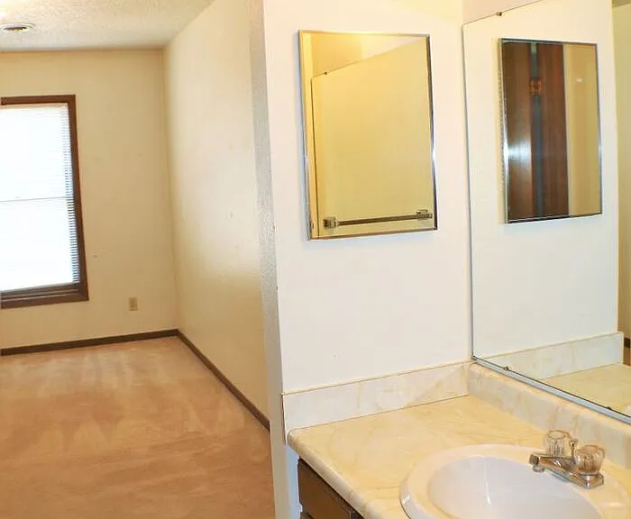 521 Kirkwood Ave #1 — Photo 24