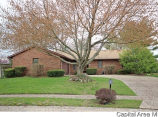 3221 Ivyton Dr, Springfield, IL 62704