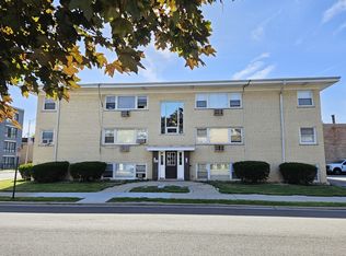 8636 Grand Ave APT 2C, River Grove, IL 60171