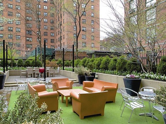 5th image of 101 W 90th St #Thd