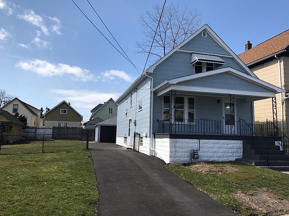 4th image of 286 Fenton St