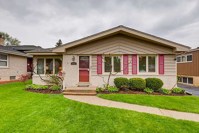 1st image of 241 N Craig Pl