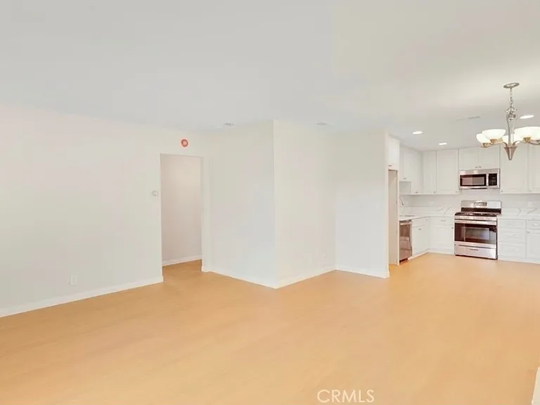 13845 Nubia St — Photo 6