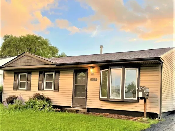 420 Garland Ave, Romeoville, IL 60446