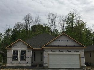 5929 Herons Blvd, Austintown, OH 44515