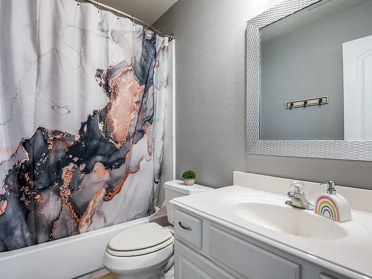 7801 Riverwalk Trl — Photo 21