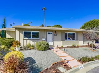 902 La Fiesta Pl, San Marcos, CA 92078