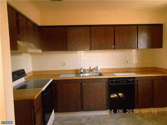 4th image of 4000 Gypsy Ln Unit 730
