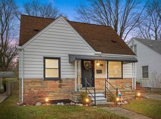 1921 Harwood Ave, Royal Oak, MI 48067