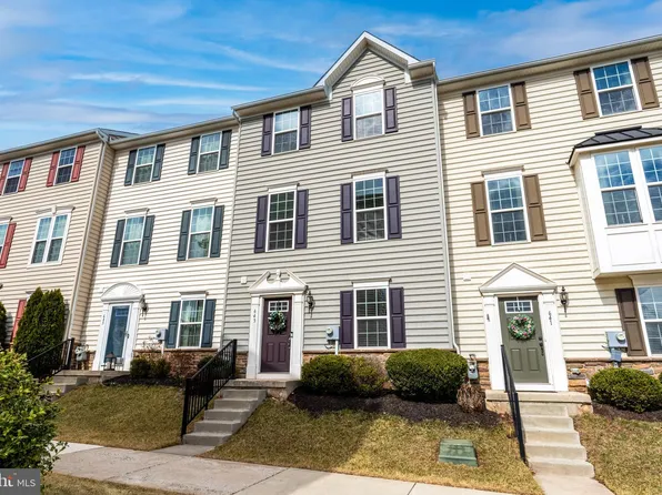 643 Washington Sq, Spring City, PA 19475