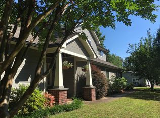 308 Ridgewood Manor Dr, Oxford, MS 38655