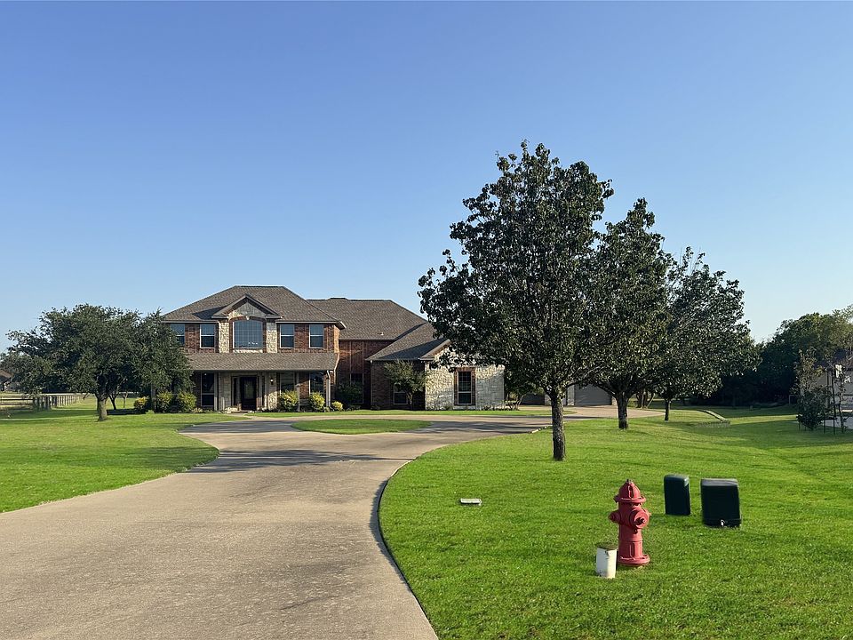 1st image of 205 Sundance Ct